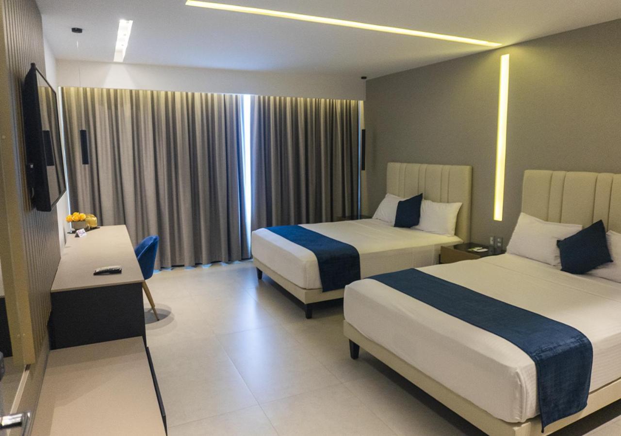 Hotel Veuxor Machala Bagian luar foto
