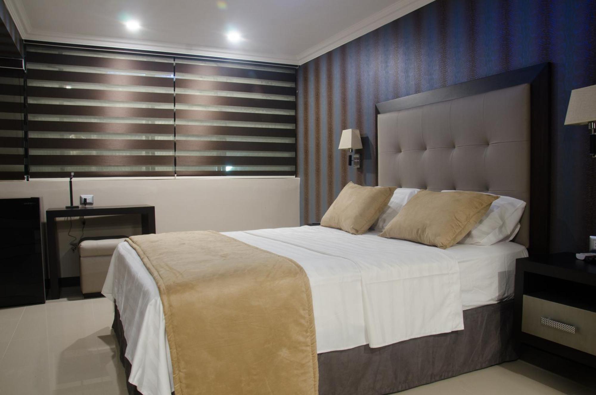 Hotel Veuxor Machala Bagian luar foto