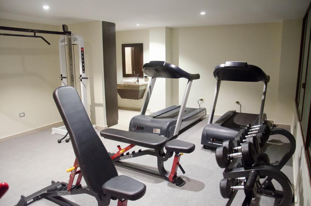 Hotel Veuxor Machala Bagian luar foto